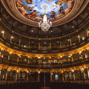 Teatro Adolfo Mejía